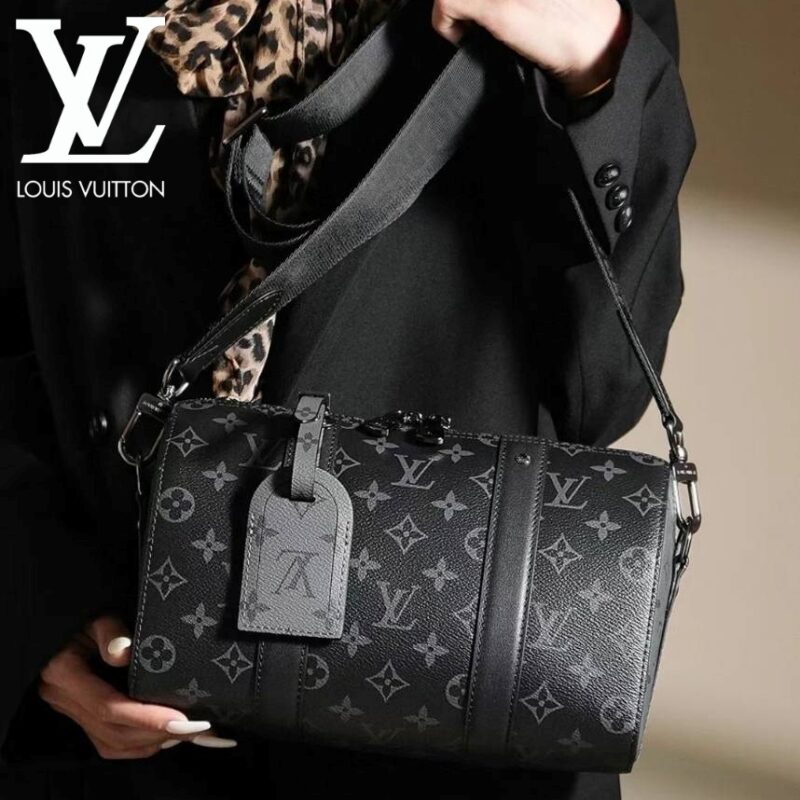 【コンパクトでお洒落♪】LV★キーポル・バンドリエール 25 M46271