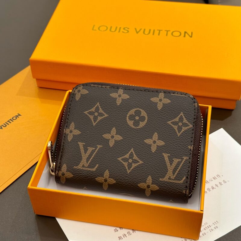LOUIS VUITTON ジッピー・コインパース