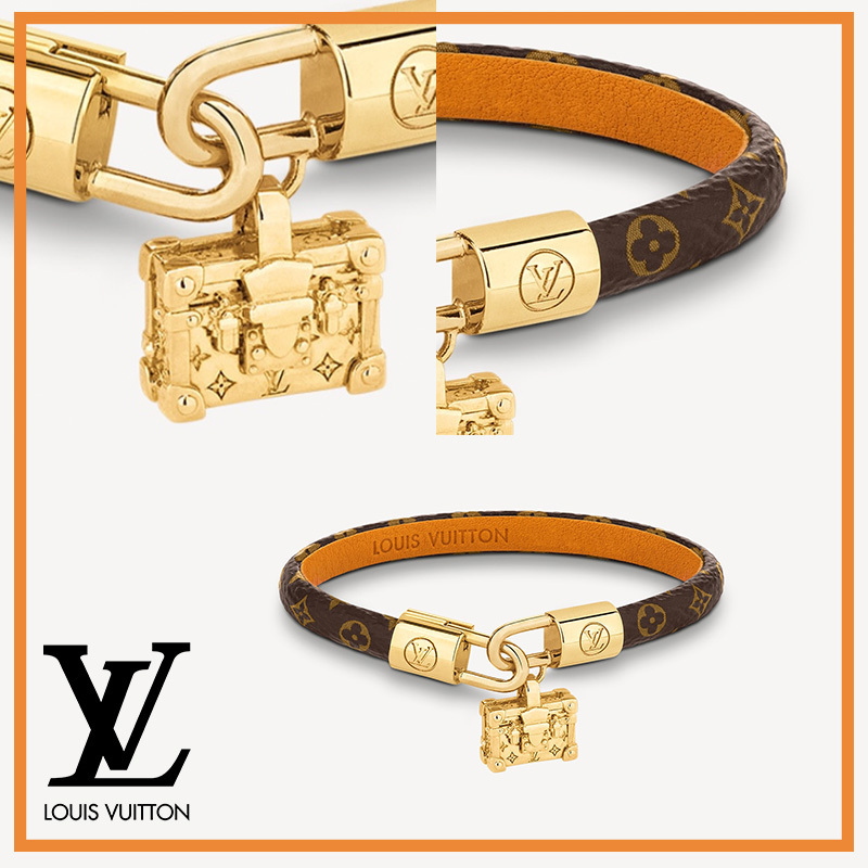 新作話題★ LOUIS VUITTON ブラスレ LVプティット マル